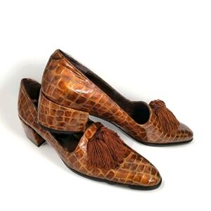 Vintage Sacha London Brown Croc Embossed Tassel Loafers  Size 7.5 AA